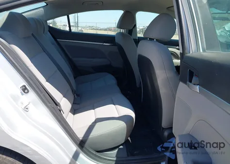 2019 Hyundai Elantra Sel z USA, uszkodzony, nr VIN KMHD84LF5KU755041